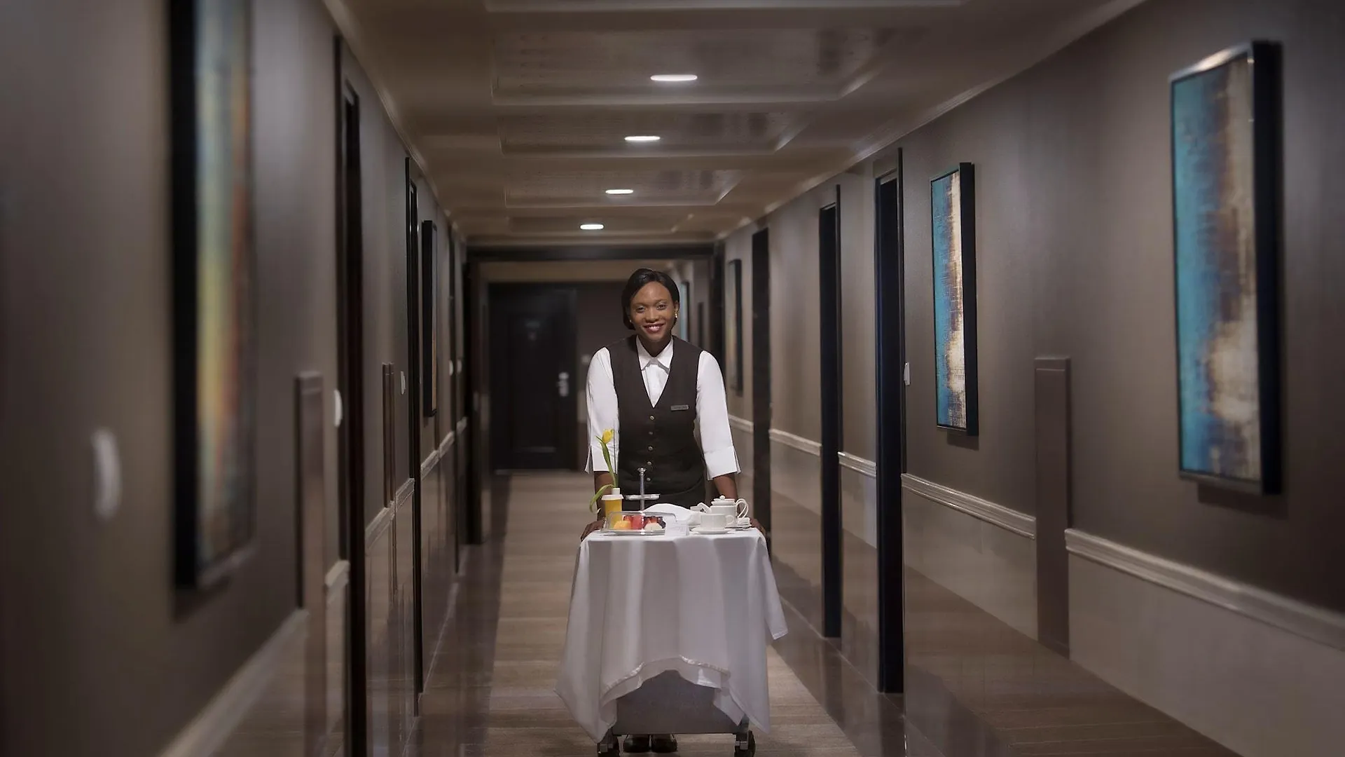 Two Seasons Hotel & Apartments Dubai Aparthotel