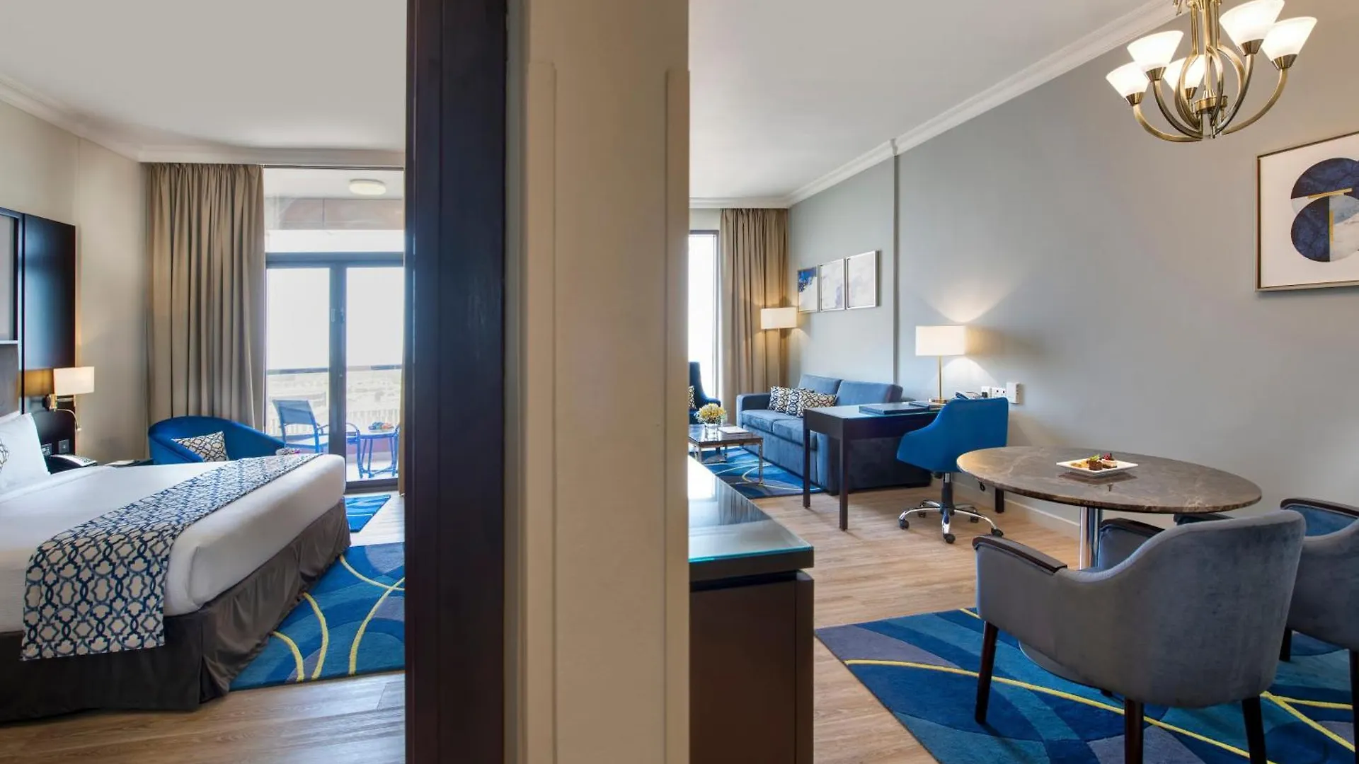 Two Seasons Hotel & Apartments Dubai United Arab Emirates