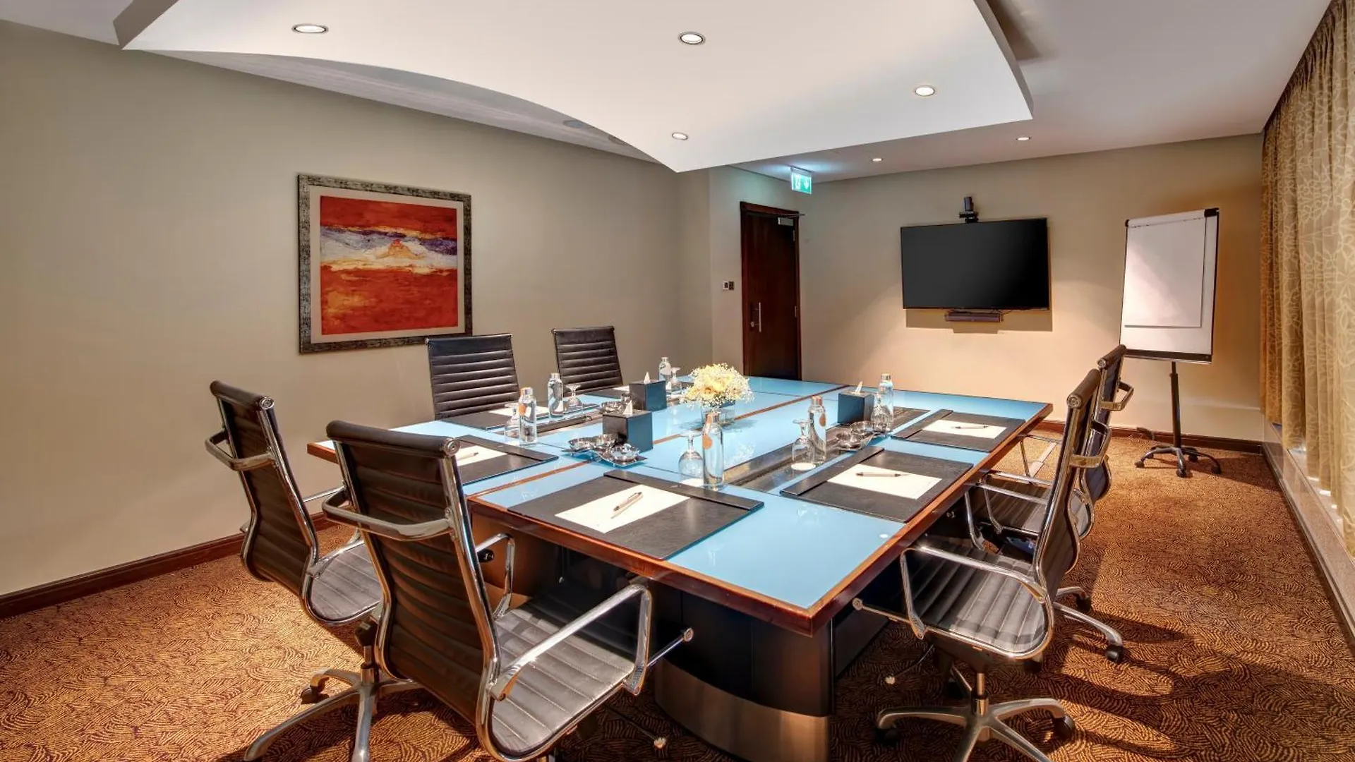 Two Seasons Hotel & Apartments Dubai 4*,  Emirati Arabi Uniti
