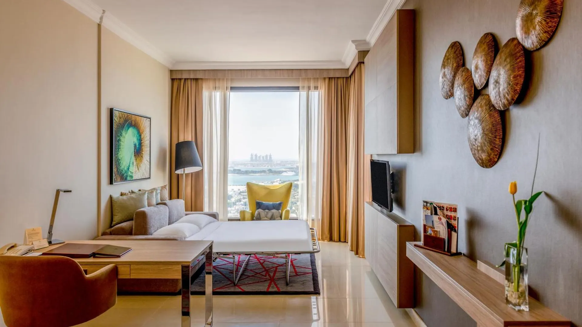 Two Seasons Hotel & Apartments Dubai