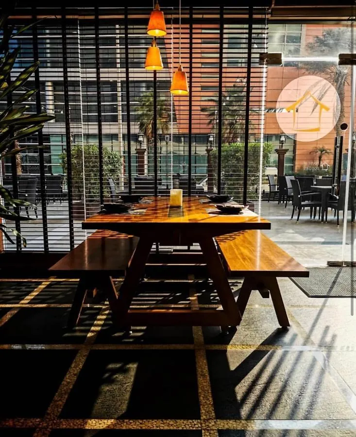 Two Seasons Hotel & Apartments Dubai 4*,  United Arab Emirates