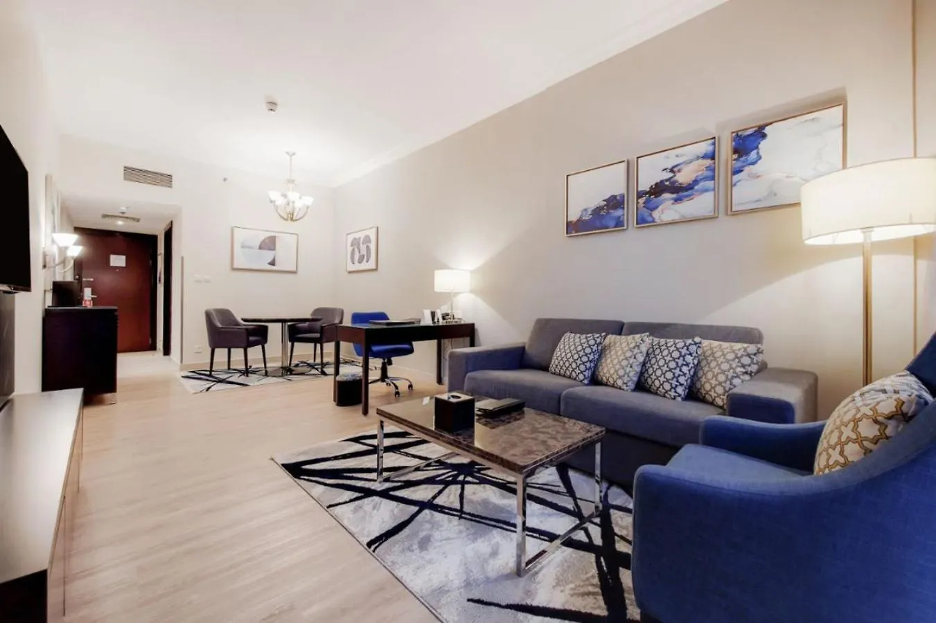 Aparthotel Two Seasons Hotel & Apartments Dubai